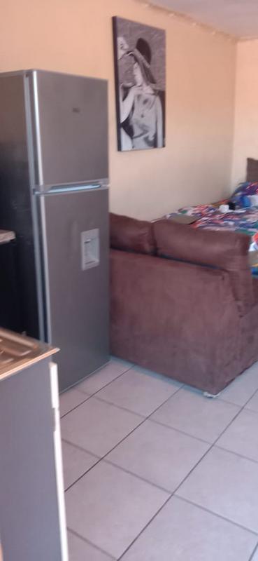 2 Bedroom Property for Sale in Mfuleni Western Cape